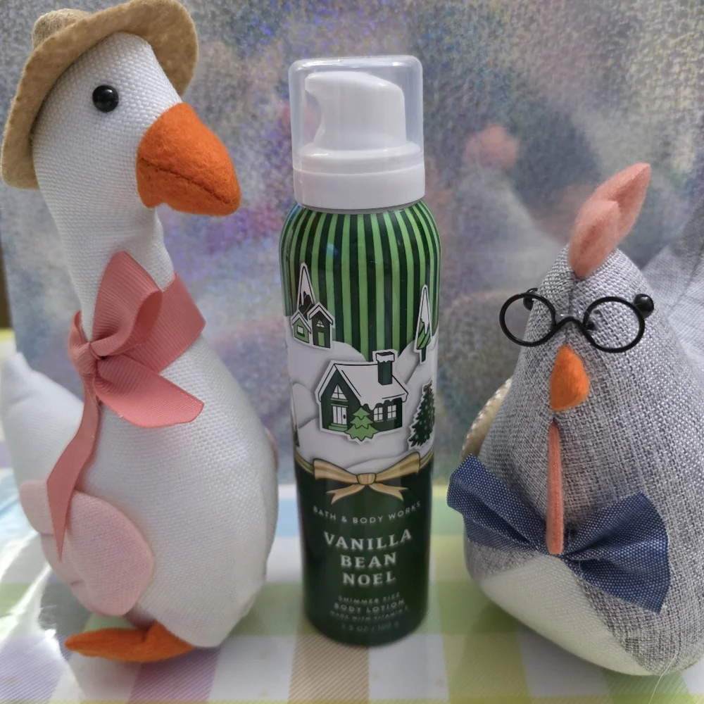 Bath & Body Works Vanilla Bean Noel Shimmer Fizz Body Lotion NEW RARE